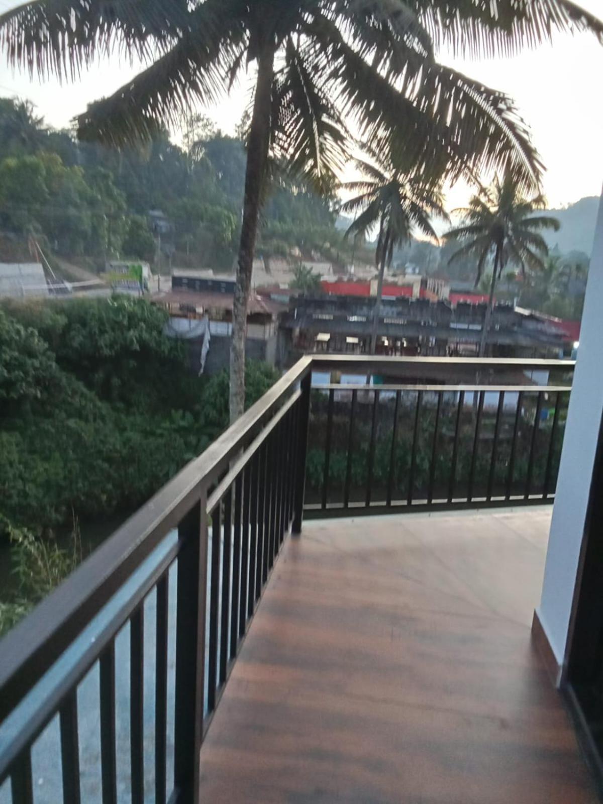 River View Munnar Chillithodu Buitenkant foto